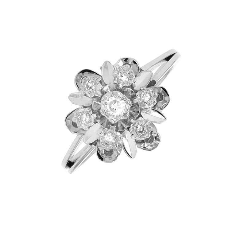 Acheter Bague vintage diamants 0.07 carat or blanc 3.72g Comme neuf - 950,00 € Bague vintage diamants 0.07 carat or blanc 3.72g Comme neuf - reconditionné disponible sur Gemme Les Bijoux